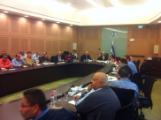 بالصور: جلسة في الكنيست لبحث ربط البيوت العربية في اللد بشبكة الكهرباء